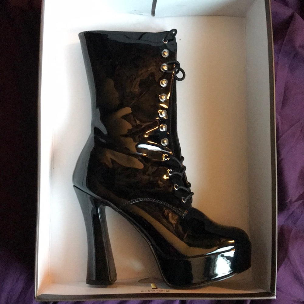 Pleaser Electra